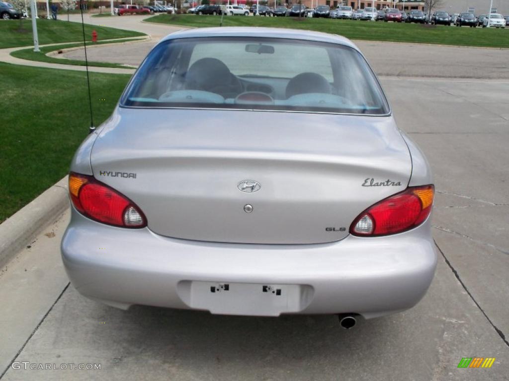 2000 Elantra GLS Sedan - Sandalwood / Gray photo #4