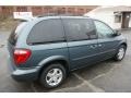 Magnesium Green Pearl - Caravan SXT Photo No. 4