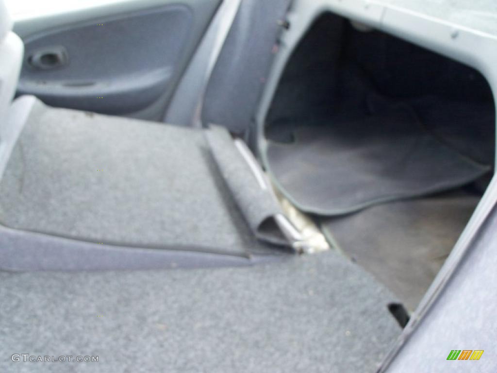 2000 Elantra GLS Sedan - Sandalwood / Gray photo #22