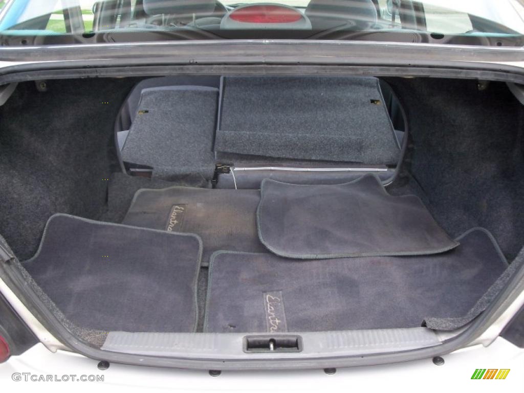 2000 Elantra GLS Sedan - Sandalwood / Gray photo #23