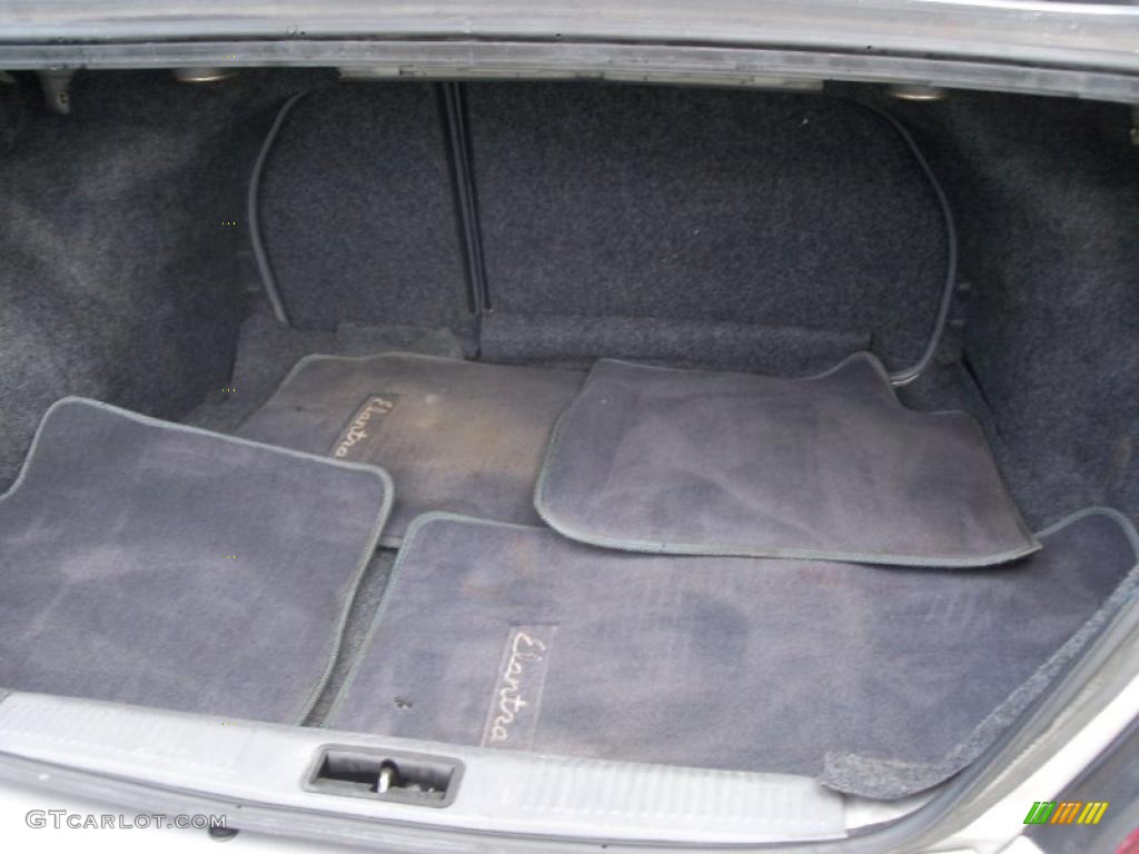 2000 Elantra GLS Sedan - Sandalwood / Gray photo #24