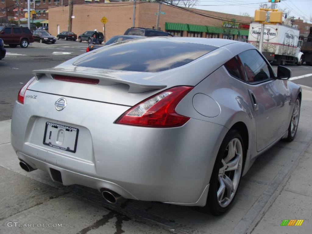 Brilliant Silver 2009 Nissan 370Z Sport Coupe Exterior Photo #48620111