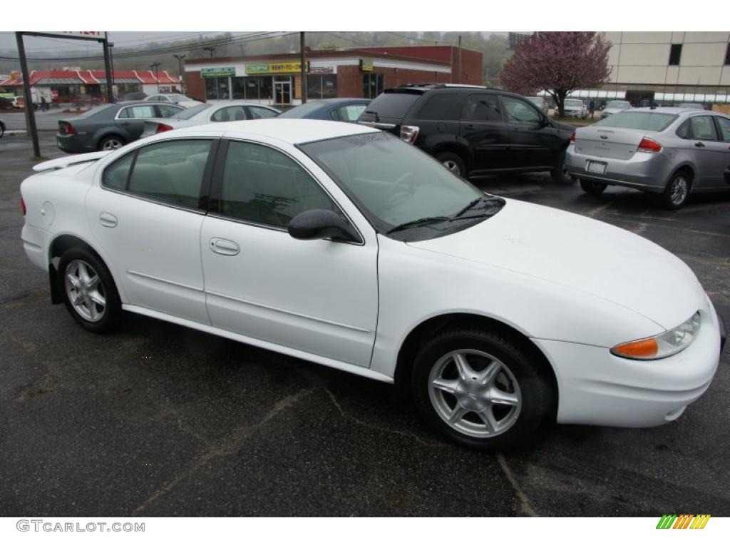Arctic White 2003 Oldsmobile Alero GL Sedan Exterior Photo #48620297
