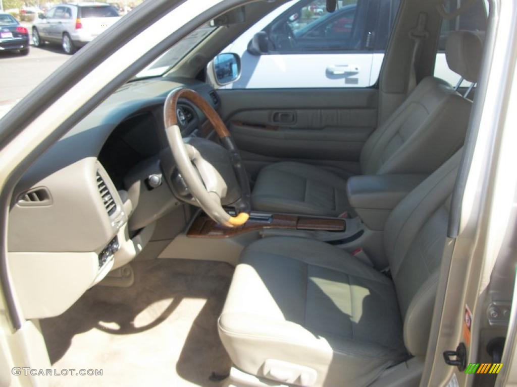 2001 QX4  - Tuscan Beige Metallic / Stone Beige photo #3