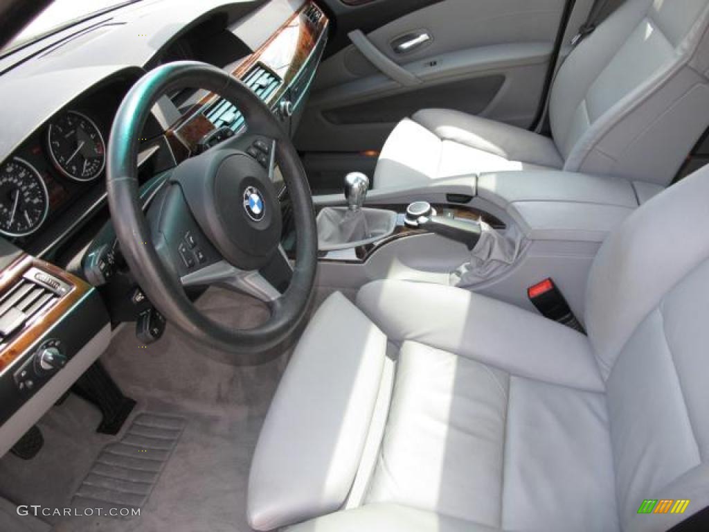 Grey Interior 2008 BMW 5 Series 550i Sedan Photo #48621173