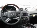 Black - ML 350 4Matic Photo No. 7