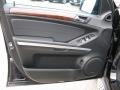 Black - ML 350 4Matic Photo No. 8