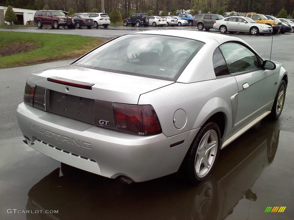 2000 Mustang GT Coupe - Silver Metallic / Dark Charcoal photo #7