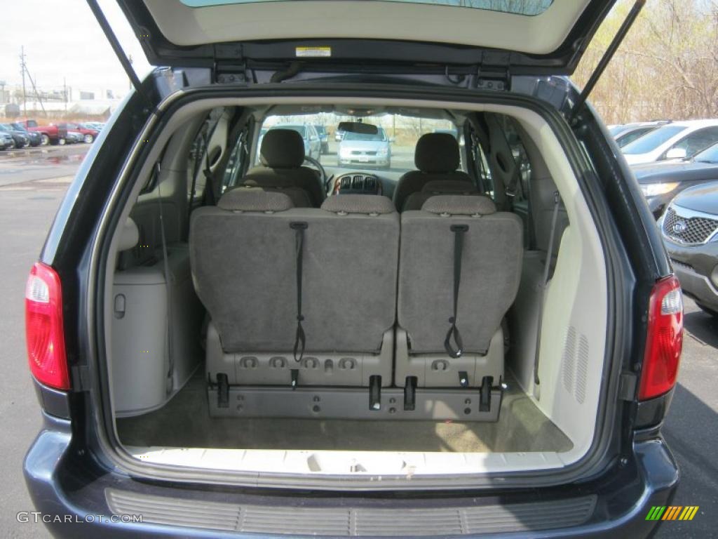 2007 Town & Country LX - Magnesium Pearl / Medium Slate Gray photo #6