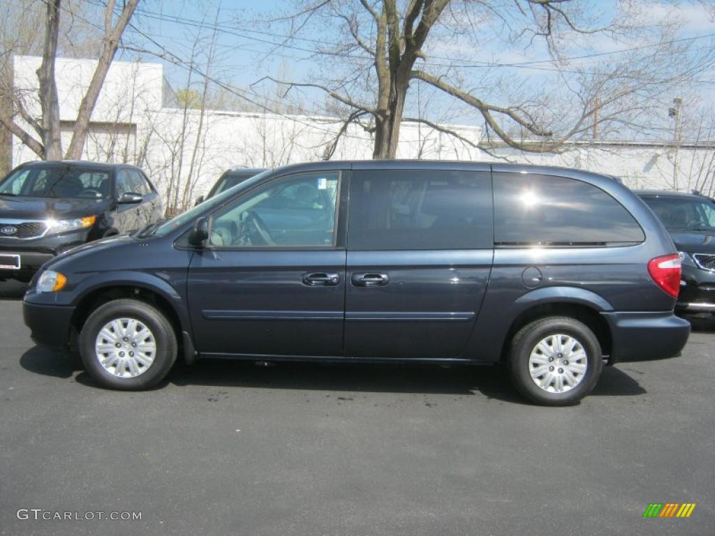 2007 Town & Country LX - Magnesium Pearl / Medium Slate Gray photo #15