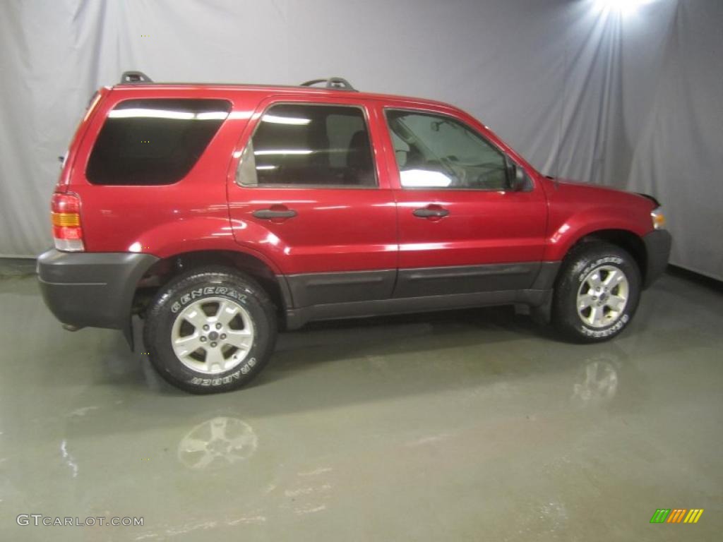 2006 Escape XLT V6 4WD - Redfire Metallic / Medium/Dark Flint photo #13