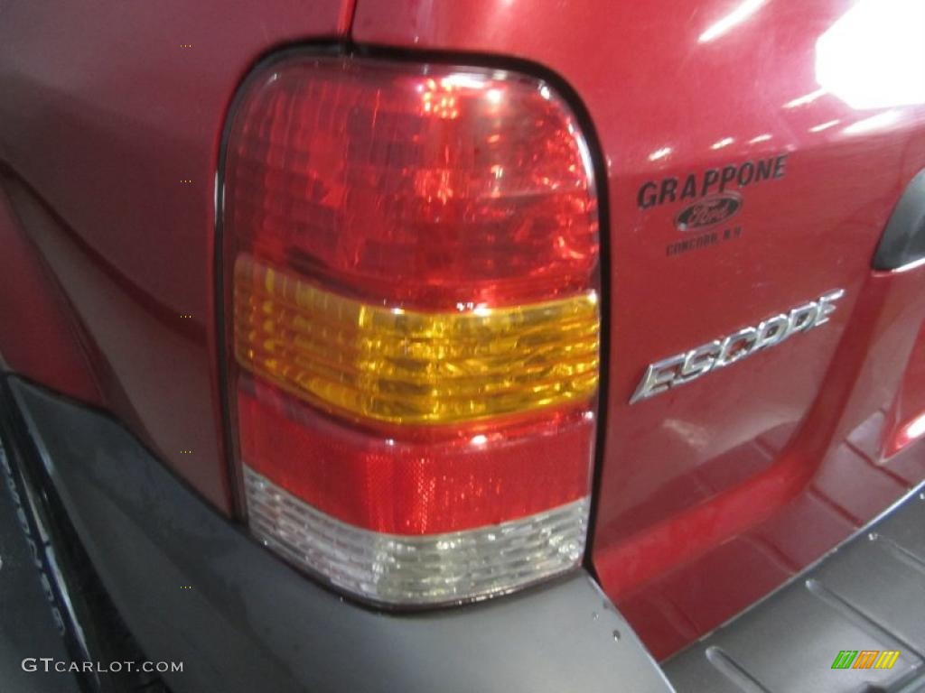 2006 Escape XLT V6 4WD - Redfire Metallic / Medium/Dark Flint photo #15