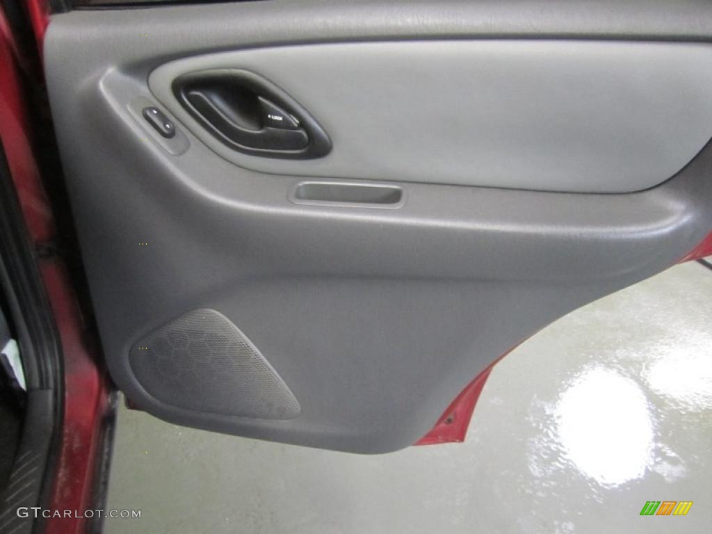 2006 Escape XLT V6 4WD - Redfire Metallic / Medium/Dark Flint photo #20