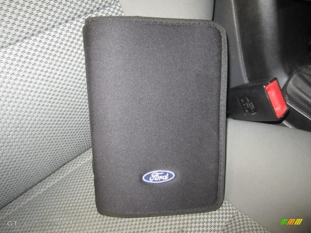2006 Escape XLT V6 4WD - Redfire Metallic / Medium/Dark Flint photo #23