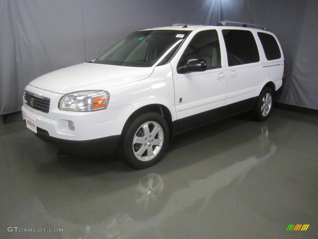 2005 Relay 3 - Polar White / Tan photo #1