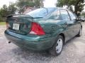 2001 Rainforest Green Metallic Ford Focus SE Sedan  photo #12