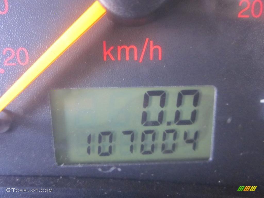 2001 Focus SE Sedan - Rainforest Green Metallic / Medium Pebble photo #38