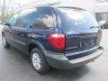 Midnight Blue Pearl - Caravan SE Photo No. 12
