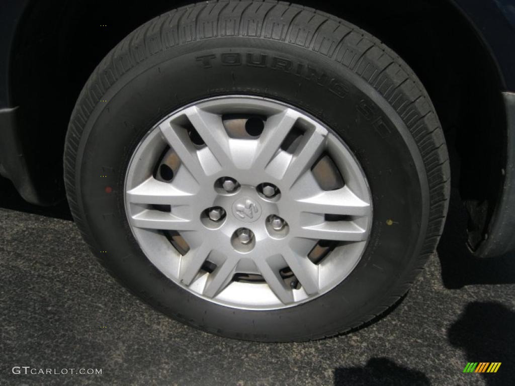 2005 Dodge Caravan SE Wheel Photo #48636035