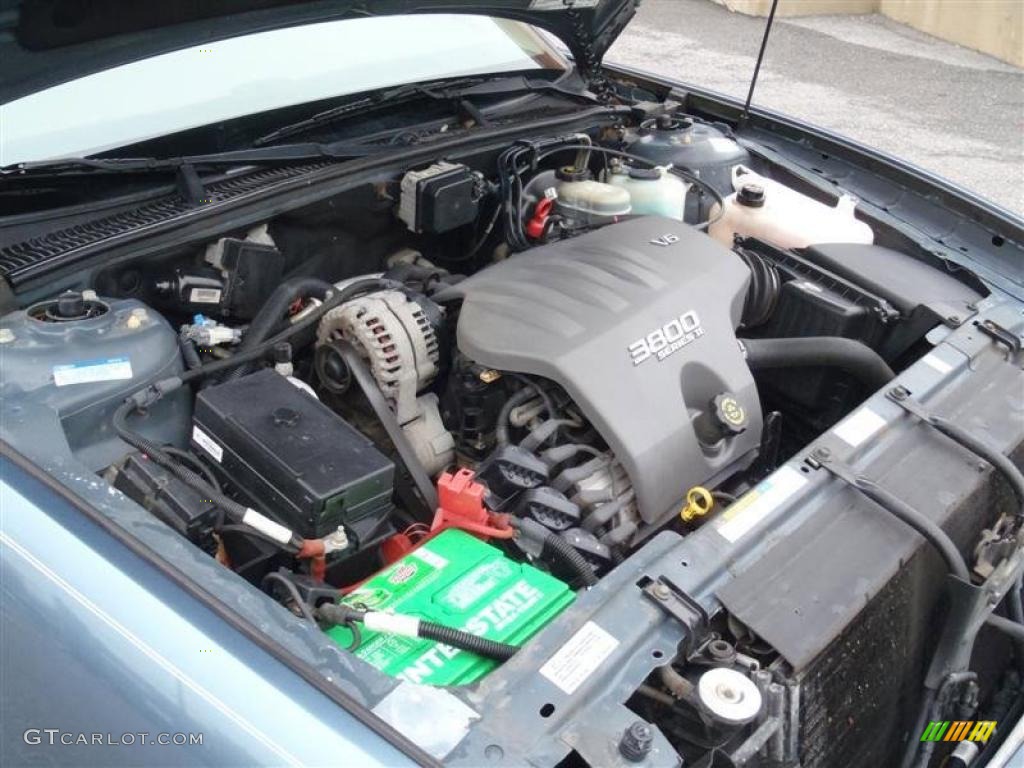 1999 Buick Park Avenue Standard Park Avenue Model 3.8 Liter OHV 12-Valve 3800 Series II V6 Engine Photo #48637497