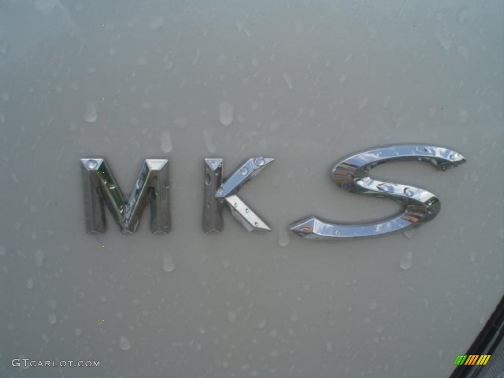 2010 MKS FWD - White Platinum Metallic Tri-Coat / Cashmere/Fine Line Ebony photo #8