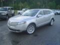 2010 Ingot Silver Metallic Lincoln MKT FWD  photo #1