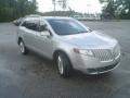 2010 Ingot Silver Metallic Lincoln MKT FWD  photo #3