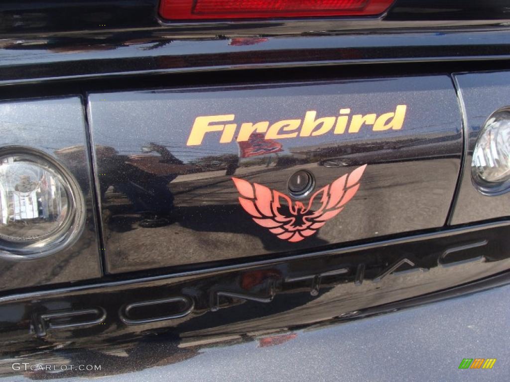 1999 Pontiac Firebird Formula Coupe Marks and Logos Photos