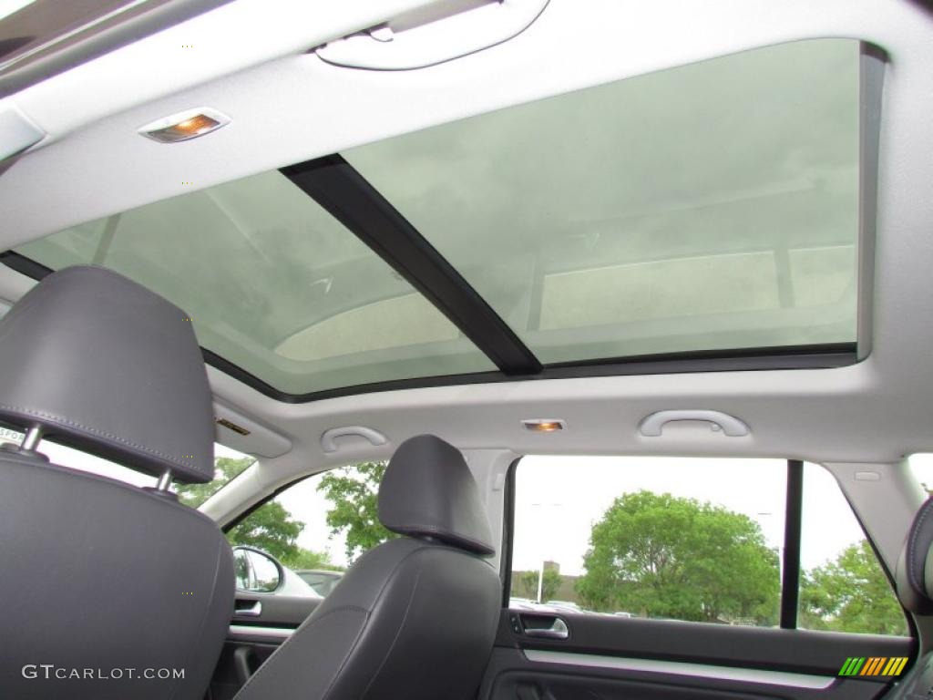 2009 Volkswagen Jetta SEL SportWagen Sunroof Photo #48642898