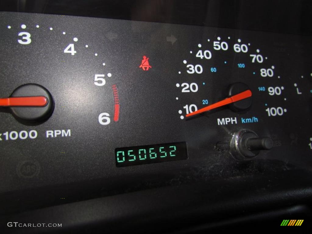 2004 Wrangler X 4x4 - Bright Silver Metallic / Dark Slate Gray photo #22