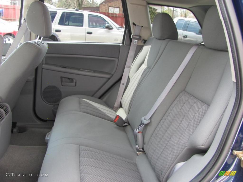 2006 Grand Cherokee Laredo 4x4 - Midnight Blue Pearl / Medium Slate Gray photo #14