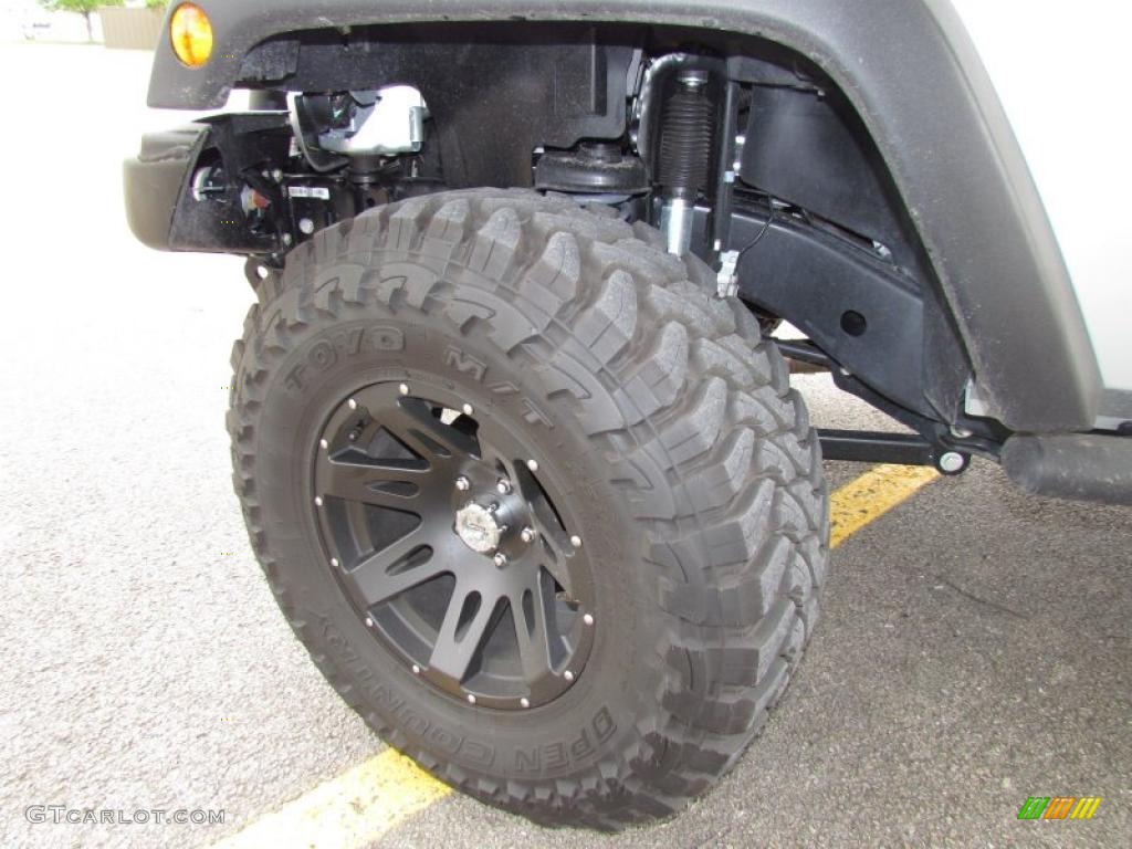 2011 Jeep Wrangler Unlimited Rubicon 4x4 Custom Wheels Photo #48644974
