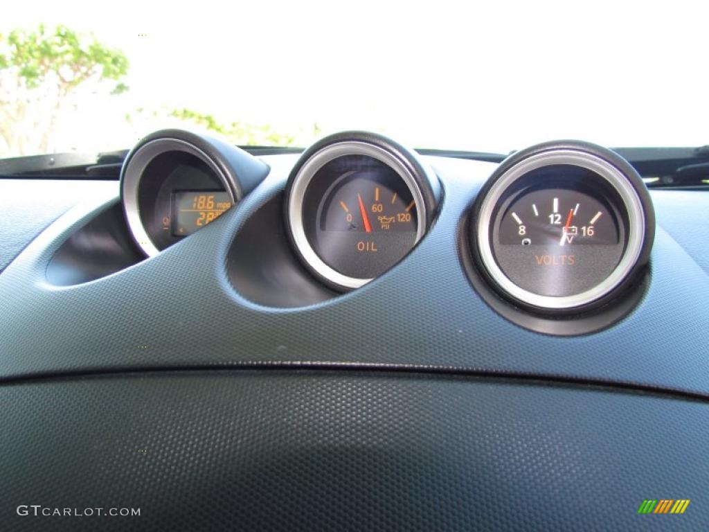 2005 350Z Coupe - Daytona Blue Metallic / Carbon photo #16