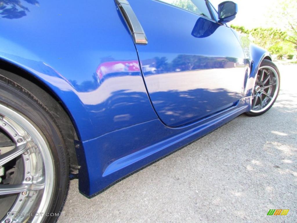 2005 350Z Coupe - Daytona Blue Metallic / Carbon photo #24