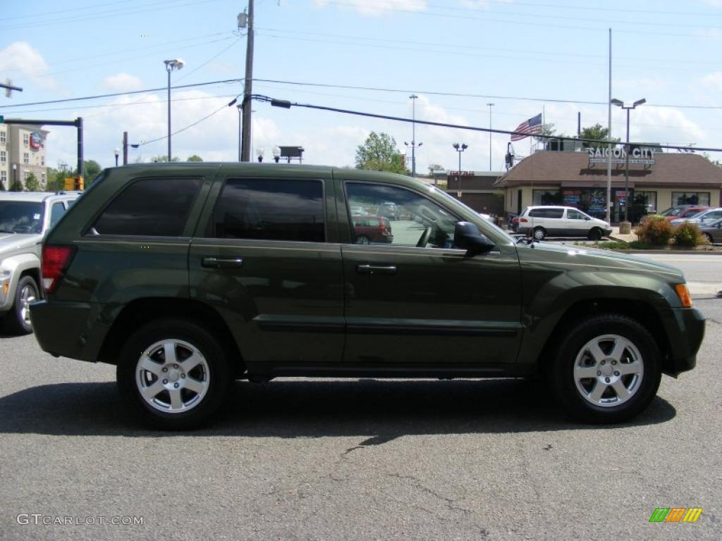 2008 Grand Cherokee Laredo 4x4 - Jeep Green Metallic / Khaki photo #4