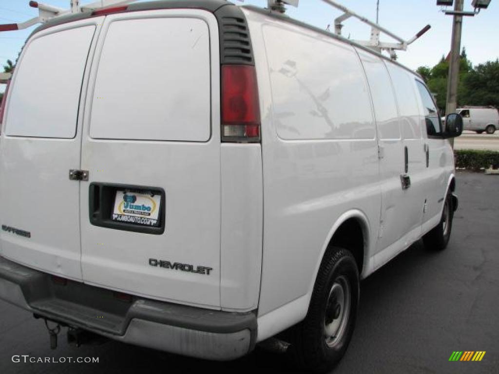 2001 Express 2500 Commercial Van - White / Medium Gray photo #8