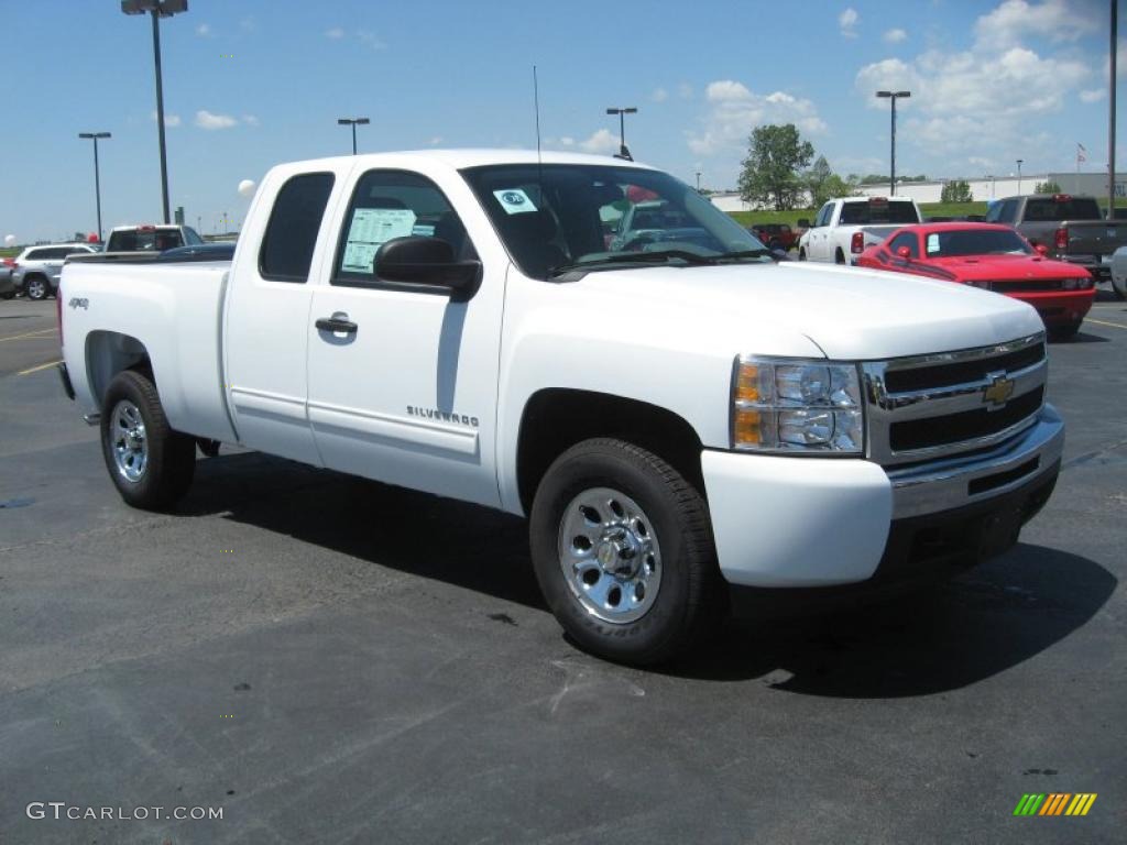 2011 Silverado 1500 LS Extended Cab 4x4 - Summit White / Dark Titanium photo #3