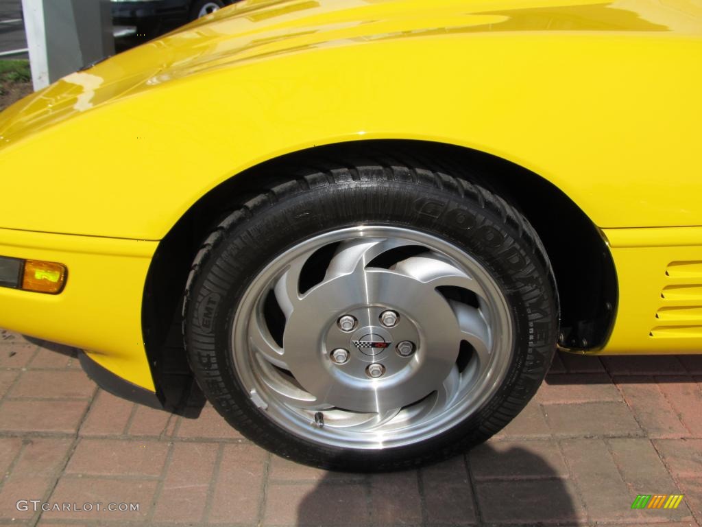 1994 Corvette Coupe - Competition Yellow / Black photo #8