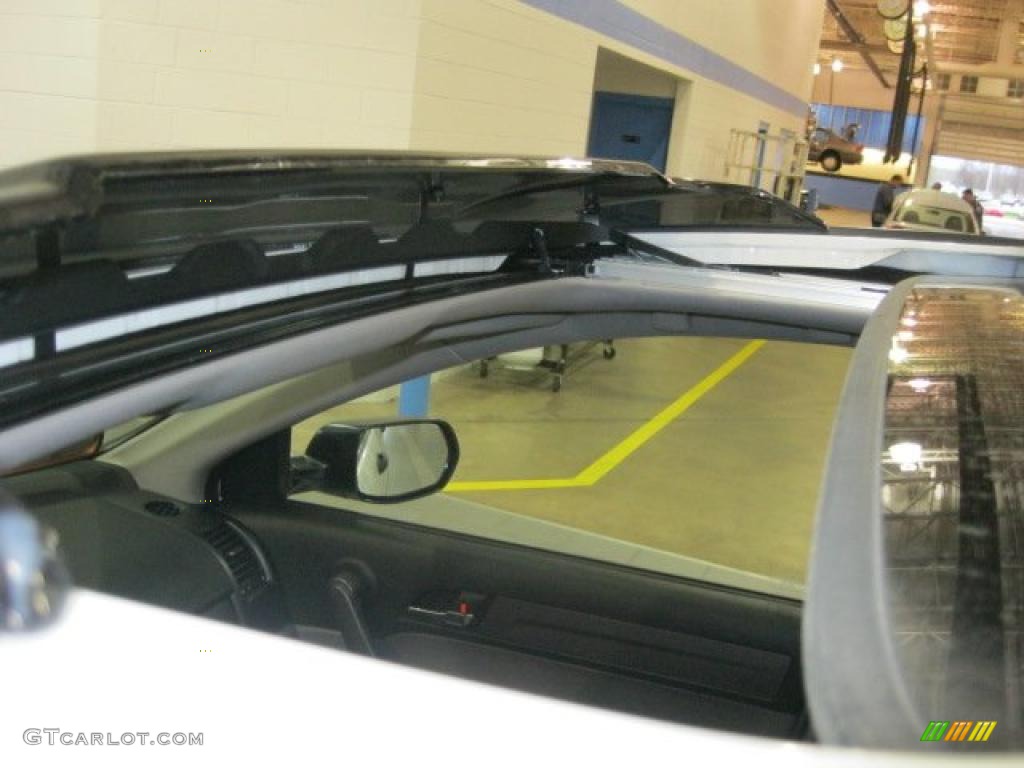 2009 CR-V EX 4WD - Taffeta White / Gray photo #31