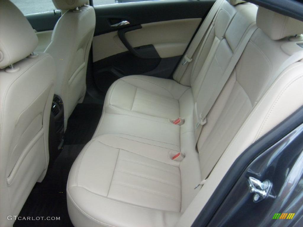 Cashmere Interior 2011 Buick Regal CXL Photo #48659728