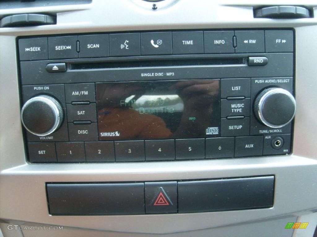 2008 Chrysler Sebring Touring Sedan Controls Photo #48660418