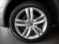 2011 Volkswagen Touareg TDI Executive 4XMotion Wheel and Tire Photo