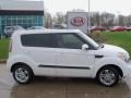 2011 Clear White Kia Soul +  photo #2