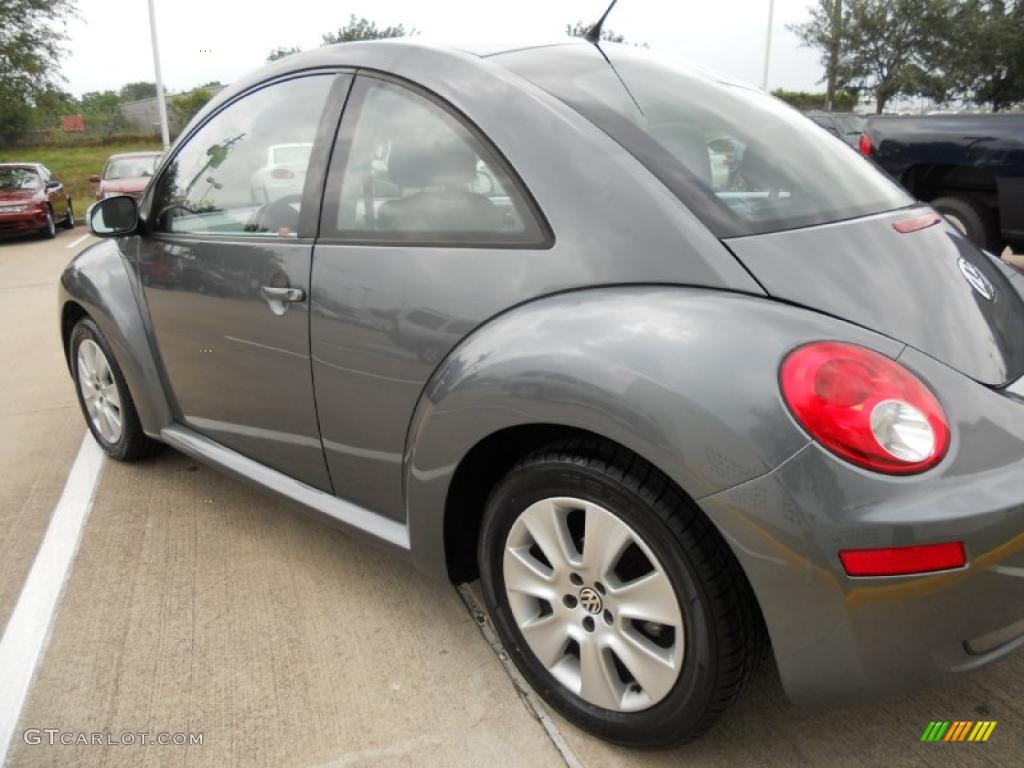 Platinum Grey 2008 Volkswagen New Beetle S Coupe Exterior Photo #48662062