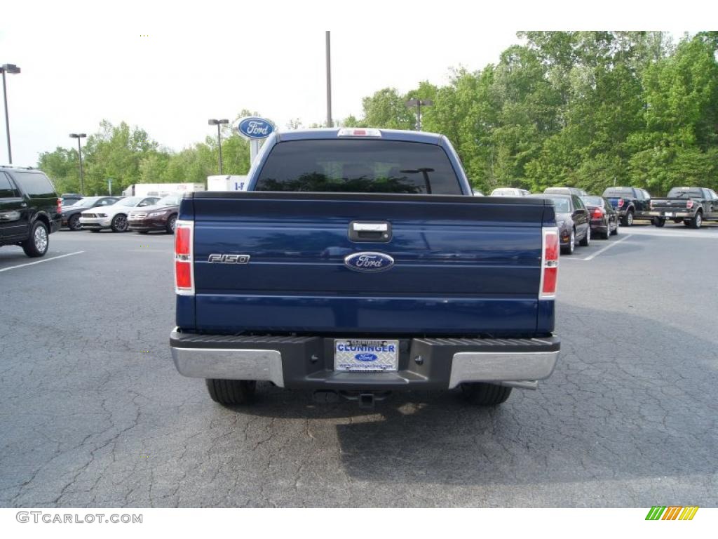 2011 F150 XLT SuperCrew - Dark Blue Pearl Metallic / Steel Gray photo #4