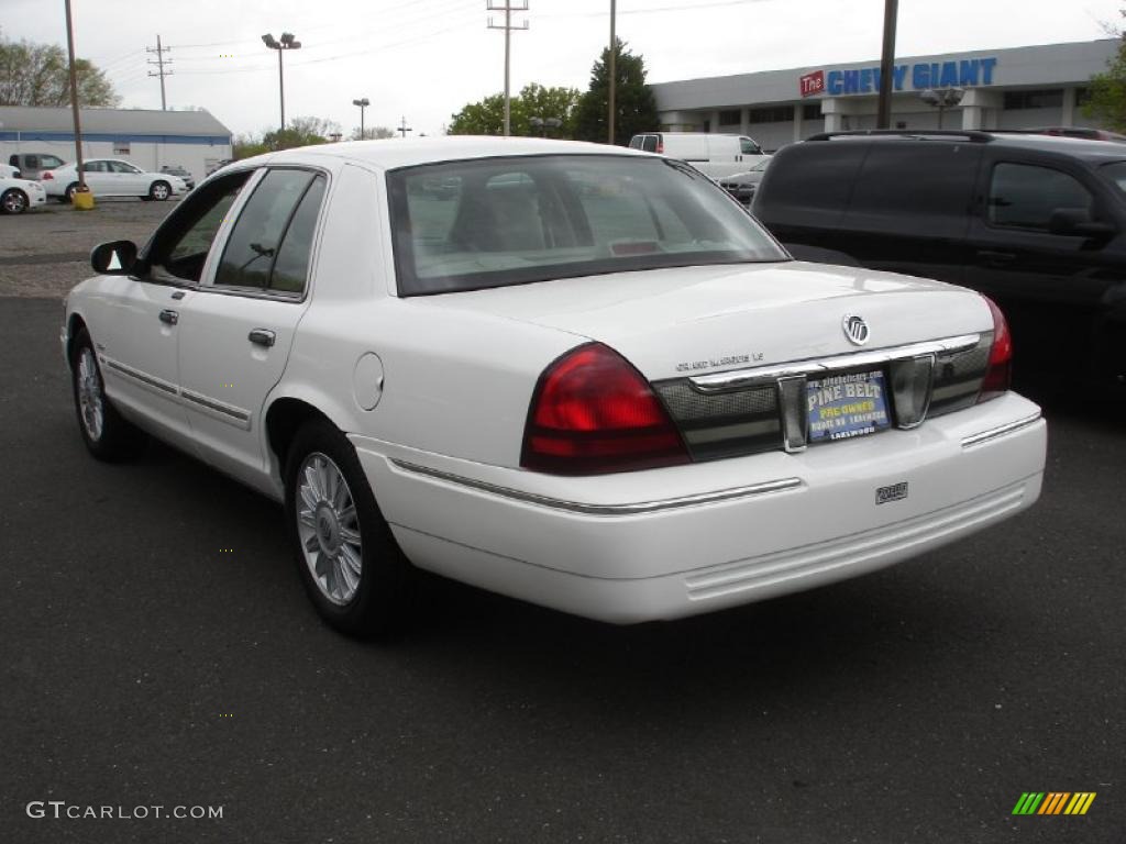 2011 Grand Marquis LS Ultimate Edition - Vibrant White / Light Camel photo #6