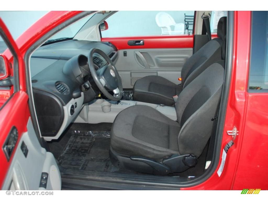 Black Interior 1998 Volkswagen New Beetle 2.0 Coupe Photo #48665079