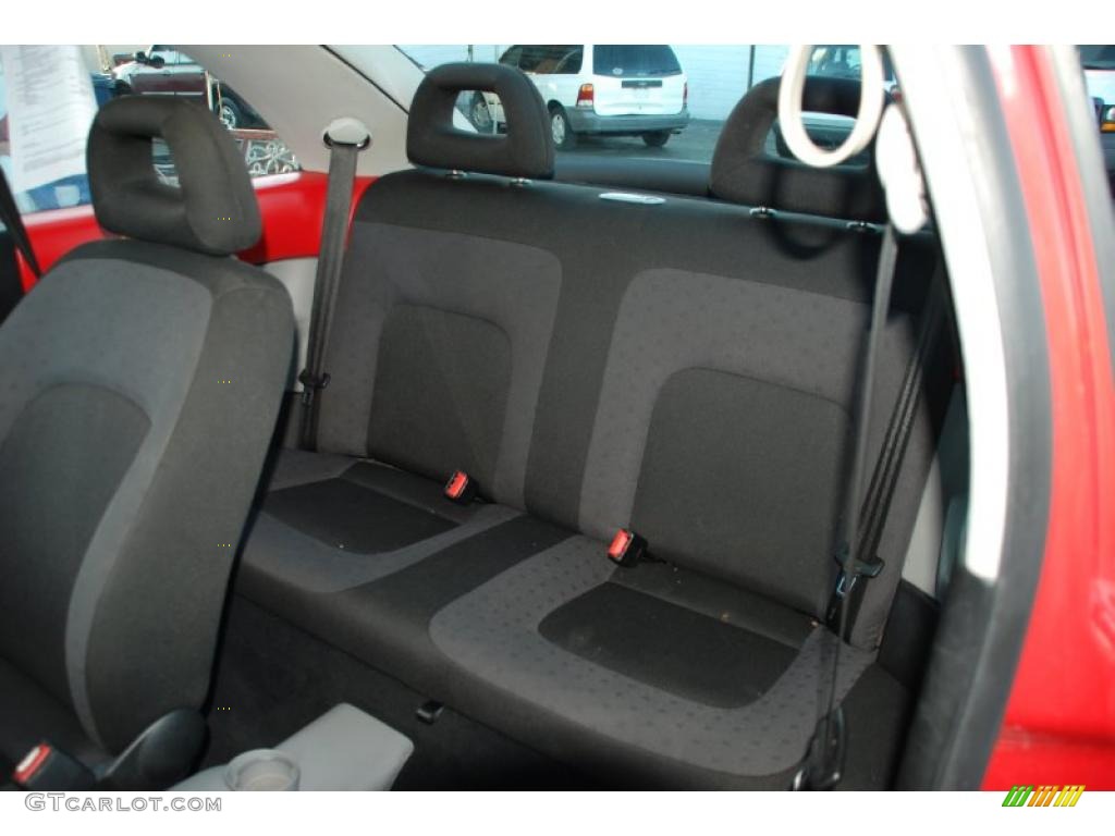 Black Interior 1998 Volkswagen New Beetle 2.0 Coupe Photo #48665208