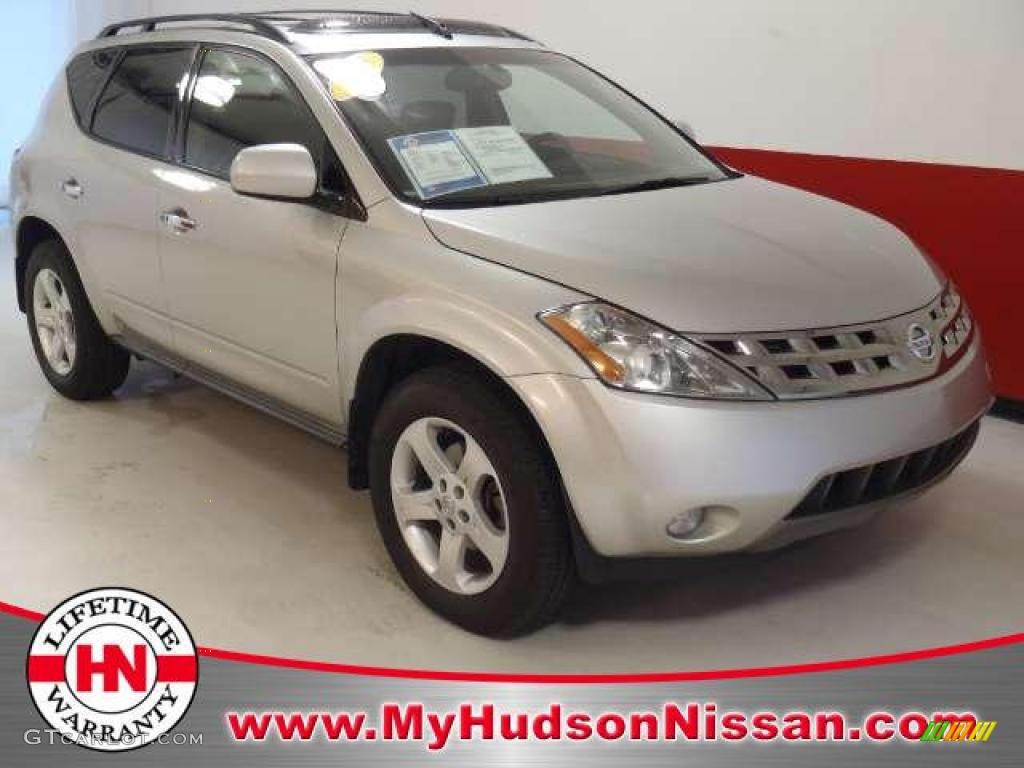 Sheer Silver Metallic Nissan Murano