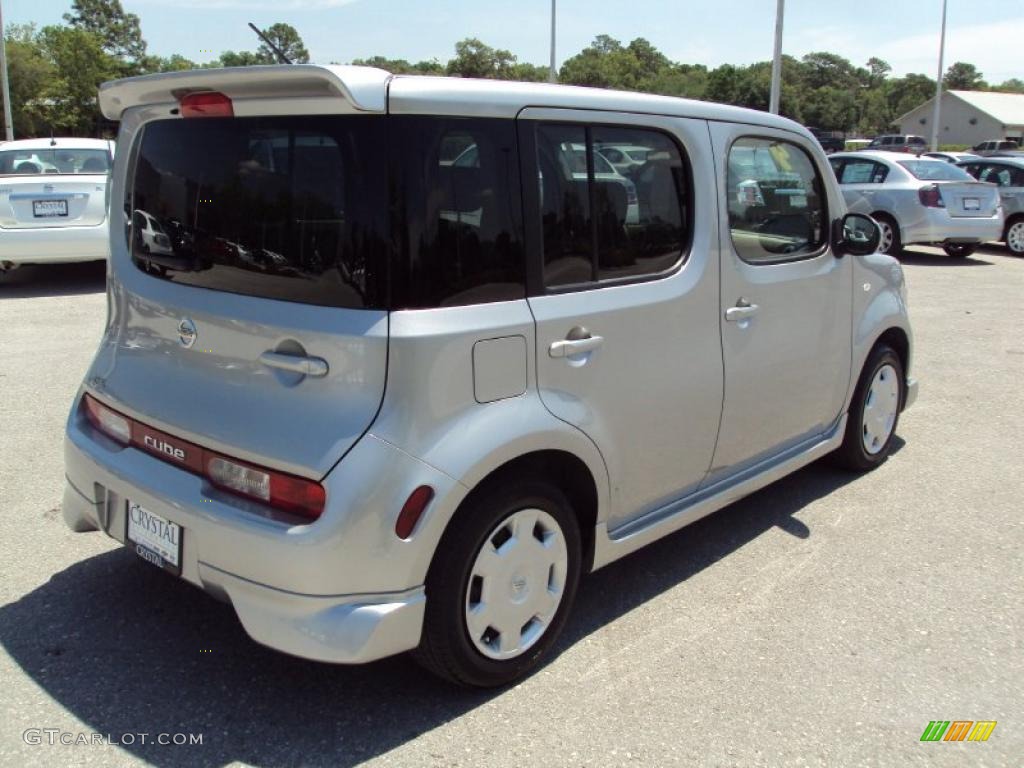 Chrome Silver 2009 Nissan Cube 1.8 S Exterior Photo #48672138
